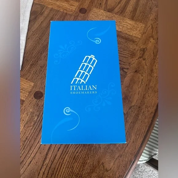 Italian Shoemakers Merry slip on sandal , new in box, size 11 - Picture 6 of 9